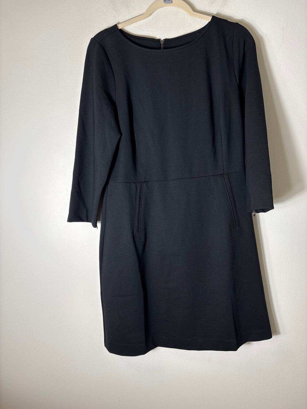 NWT Spandex Black Long Sleeve "The Perfect Shift Dress" Sz L